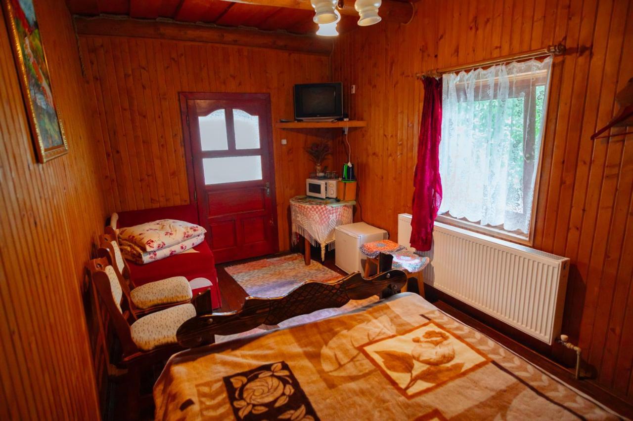 Садиба Над Потоком Lumshory Exteriér fotografie
